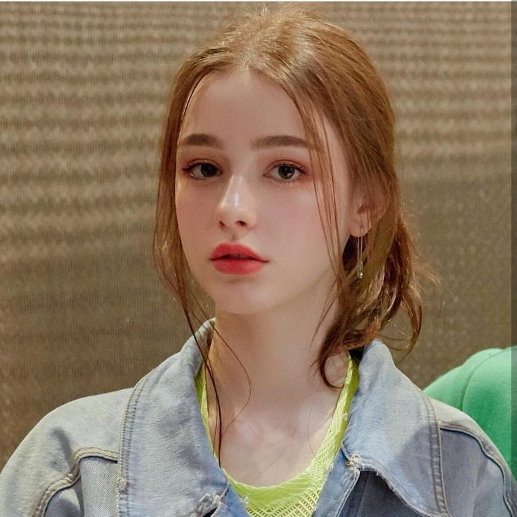 6686体育首席作者Deborah