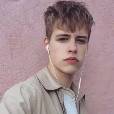 6686体育平台中级作者Hazel