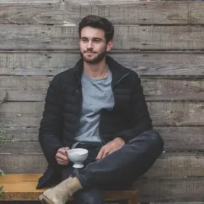 6686体育平台高级作者Clifford