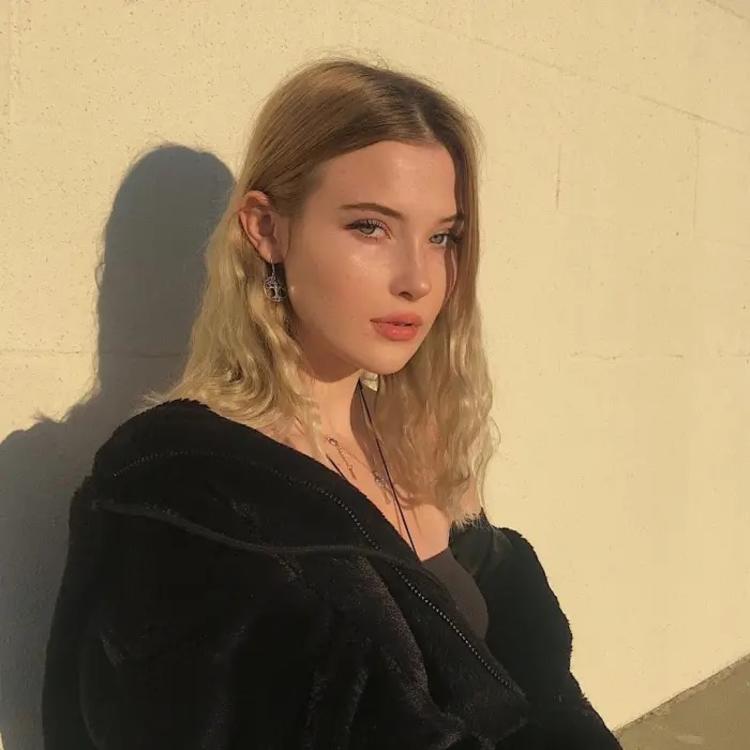 6686体育平台中级作者Caleb