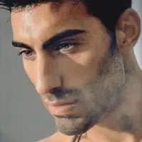 6686体育平台铁牌作者Caleb