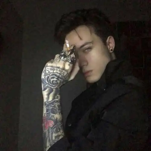 6686体育平台合作伙伴Nora