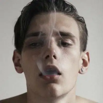 6686体育平台金牌作者Lloyd