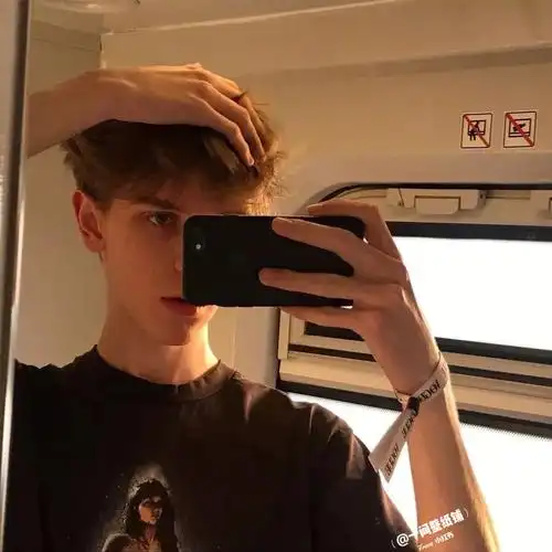 6686体育平台银牌作者月倚轻云