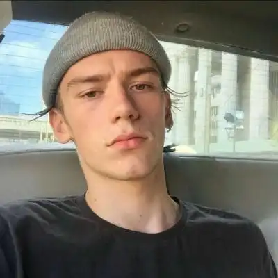 6686体育平台初级作者Austin