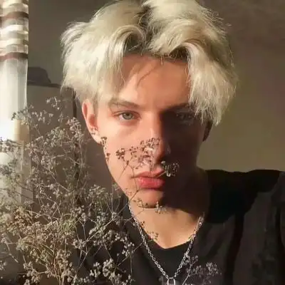 6686体育平台铜牌作者南葵思暖