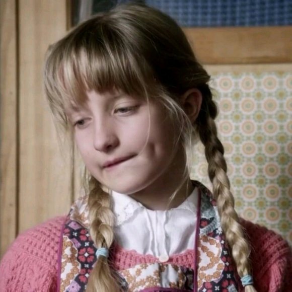 6686体育平台铁牌作者Daphne