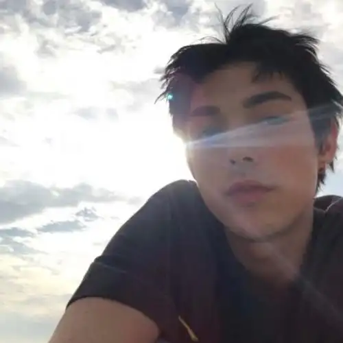 6686体育平台初级作者Briar