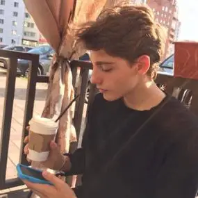 6686体育首席作者Leah