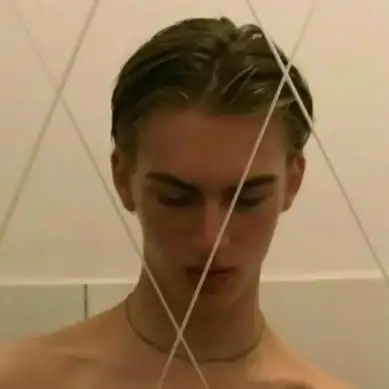 6686体育银牌作者Ezra